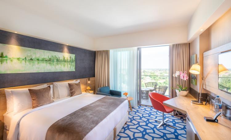 standard-nomer-s-balkonom